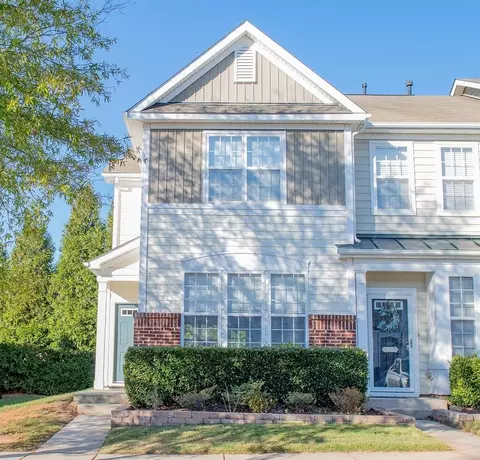 7826 Silverthread Ln, Raleigh, NC 27617 photo 1