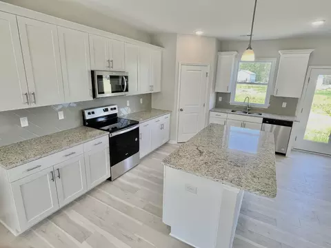241 Avery Meadows Dr, Smithfield, NC 27577 photo 5