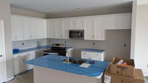 350 Avery Meadows Dr, Smithfield, NC 27577 photo 2