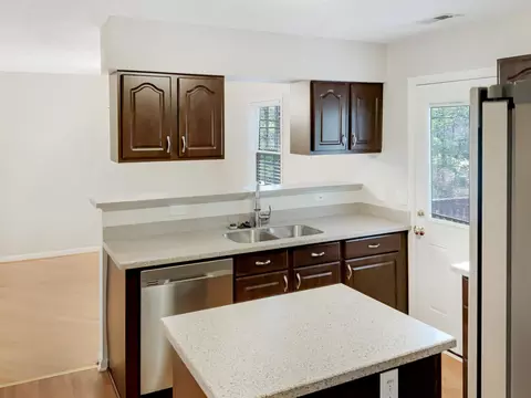 2212 Parkside Dr, Durham, NC 27707 photo 17