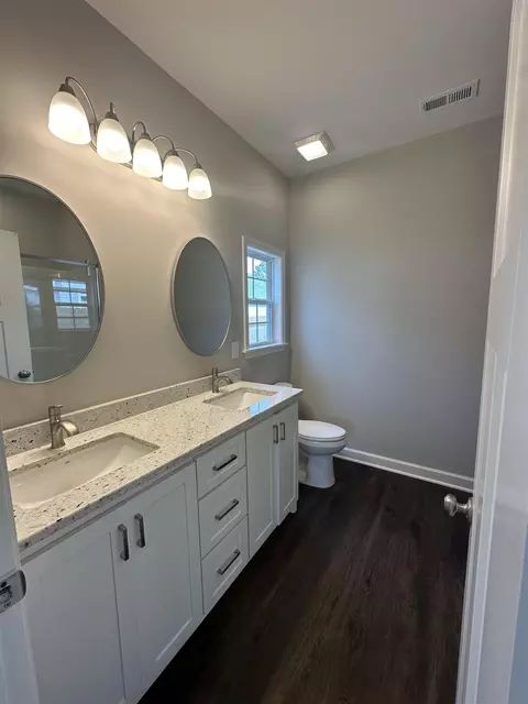704 E Divine St, Dunn, NC 28334 photo 18