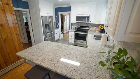 406 W Main St, Benson, NC 27504 photo 13