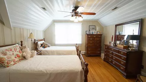 406 W Main St, Benson, NC 27504 photo 36