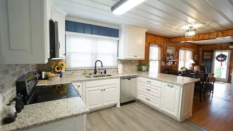 406 W Main St, Benson, NC 27504 photo 14
