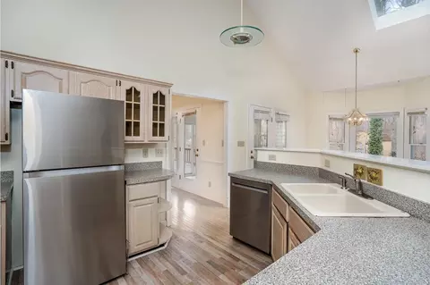 16 Shelburn Ct, Durham, NC 27712 photo 11