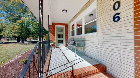 206 Whitley Dr, Smithfield, NC 27577 photo 4