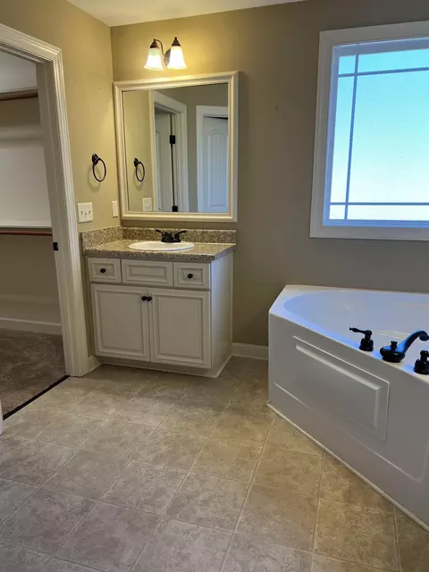 92 Shetland Ln, Smithfield, NC 27577 photo 8