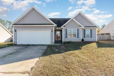 276 Strike Eagle Dr, Broadway, NC 27505 photo 1