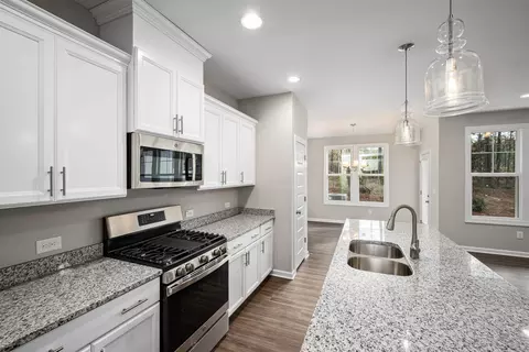 8033 Windthorn Pl, Cary, NC 27519 photo 10