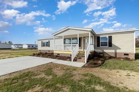 20 Stardust Ln, Selma, NC 27576 photo 1