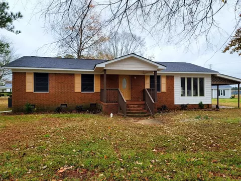 402 E Duke St, Dunn, NC 28334 photo 1