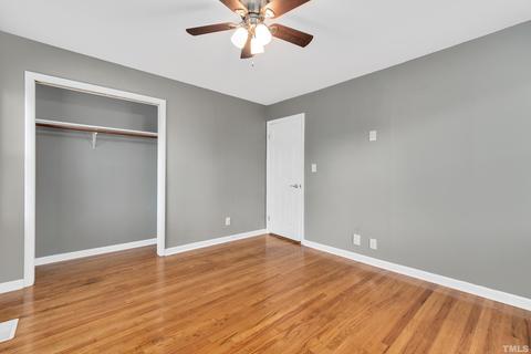 201 W B St, Erwin, NC 28339 photo 22