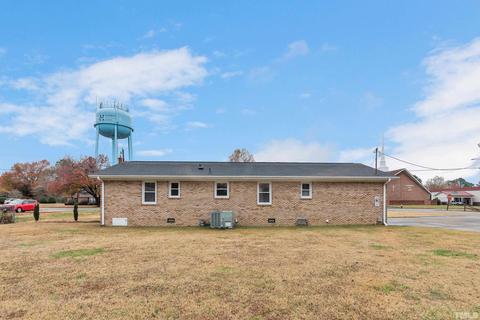 201 W B St, Erwin, NC 28339 photo 27