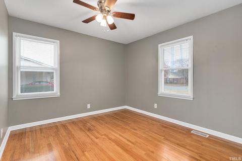 201 W B St, Erwin, NC 28339 photo 18