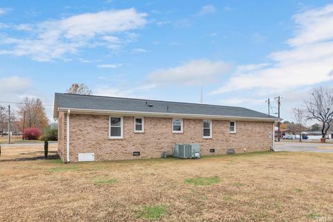 201 W B St, Erwin, NC 28339 photo 28