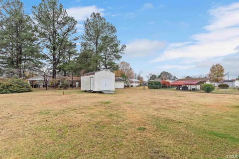 201 W B St, Erwin, NC 28339 photo 25
