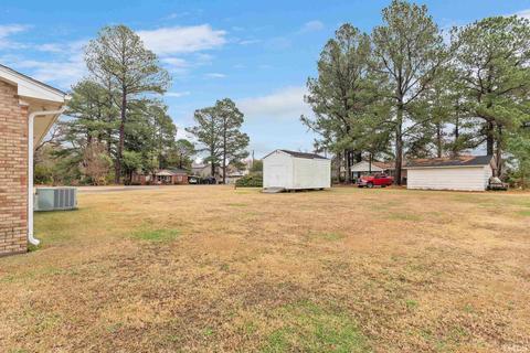 201 W B St, Erwin, NC 28339 photo 30