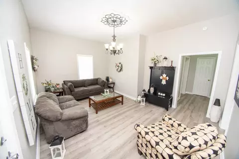 307 E Harnett St, Dunn, NC 28334 photo 5