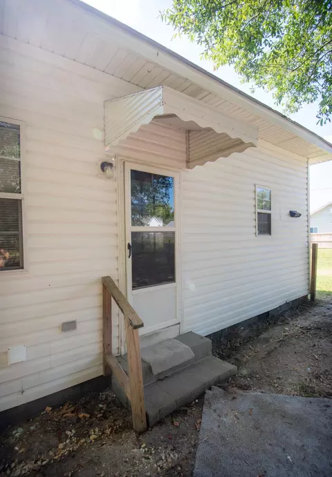 307 E Harnett St, Dunn, NC 28334 photo 36