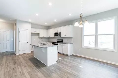317 Sturgeon St, Smithfield, NC 27577 photo 7