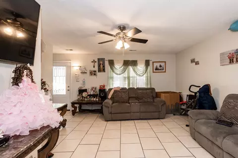512 Melbourne St, Durham, NC 27703 photo 11
