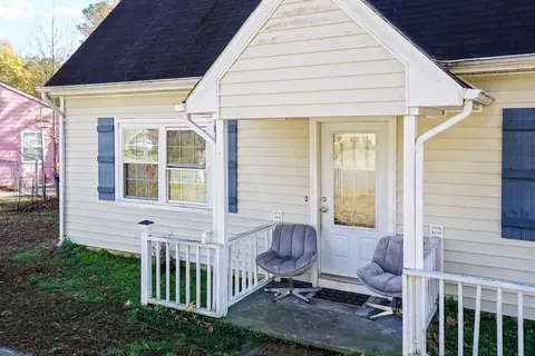 512 Melbourne St, Durham, NC 27703 photo 4