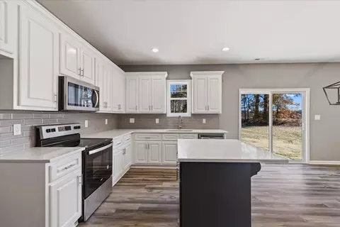 9793 Chapman Rd, Bailey, NC 27807 photo 2