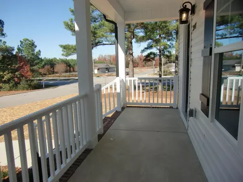 201 Marlowe Dr, Dunn, NC 28334 photo 4