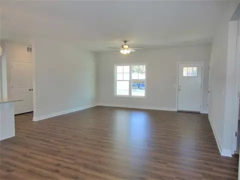 201 Marlowe Dr, Dunn, NC 28334 photo 6