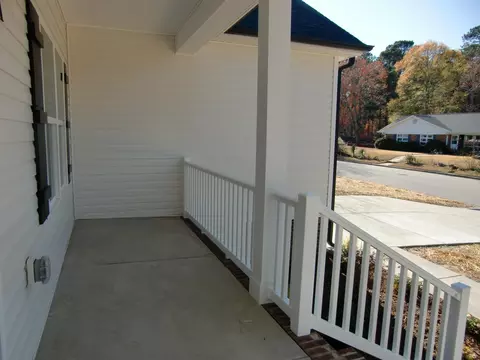201 Marlowe Dr, Dunn, NC 28334 photo 3