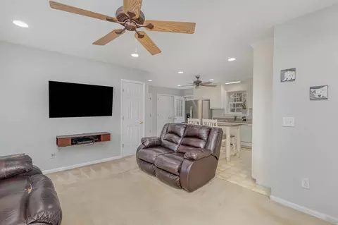 1371 Cobb Rd, Benson, NC 27504 photo 5