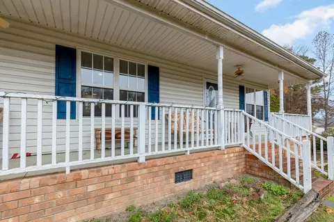 1371 Cobb Rd, Benson, NC 27504 photo 4