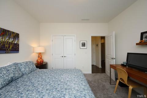 1055 Steinbeck Dr, Durham, NC 27703 photo 30