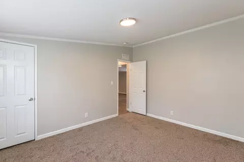 111 Daffodil Dr, Dudley, NC 28333 photo 6