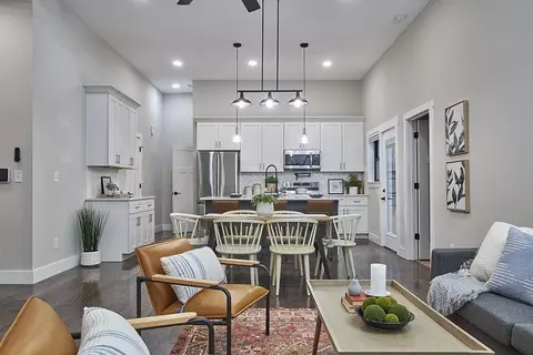 1506 E Main St, Durham, NC 27703 photo 10