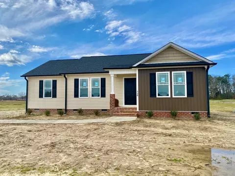 136 Mamie Rd, Benson, NC 27504 photo 4