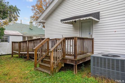 307 N 11th St, Erwin, NC 28339 photo 5