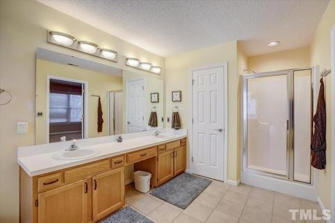 128 Solstice Cir, Cary, NC 27513 photo 16