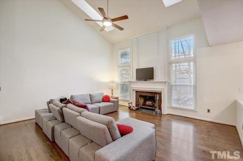 128 Solstice Cir, Cary, NC 27513 photo 9