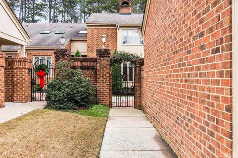13 Innisfree Dr, Durham, NC 27707 photo 1