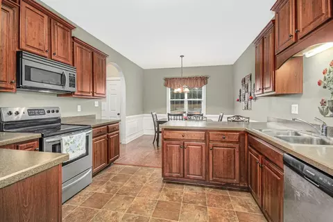 68 Keystone Ct, Angier, NC 27501 photo 8