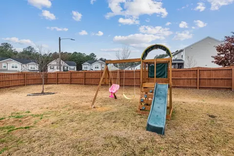 1902 Nellora Ln, Durham, NC 27703 photo 6