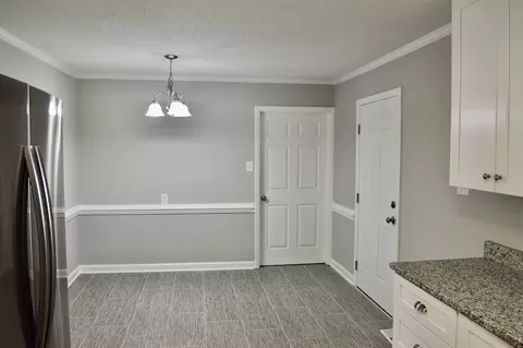 1005 N Johnson Dr, Benson, NC 27504 photo 13