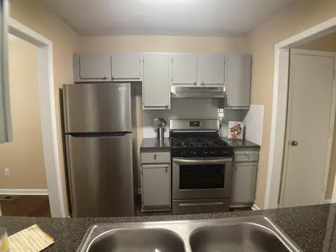 5812 Pointer Dr #101, Raleigh, NC 27609 photo 8