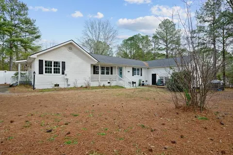 1016 Tarheel Rd, Benson, NC 27504 photo 2