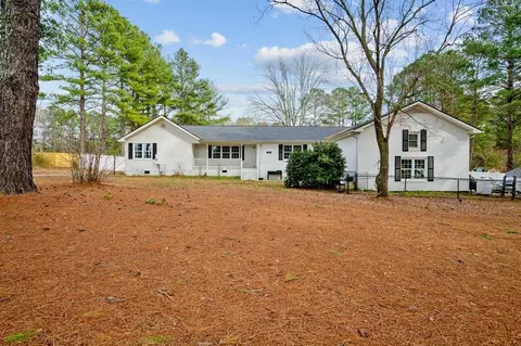 1016 Tarheel Rd, Benson, NC 27504 photo 1