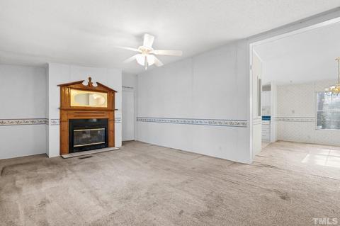 26 Drake Cir, Bunnlevel, NC 28323 photo 4