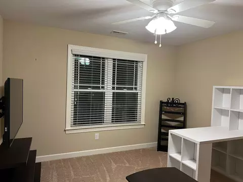 204 W Parrish Dr, Benson, NC 27504 photo 9