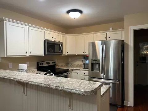 204 W Parrish Dr, Benson, NC 27504 photo 6