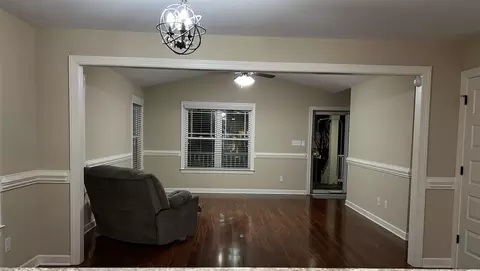 204 W Parrish Dr, Benson, NC 27504 photo 7